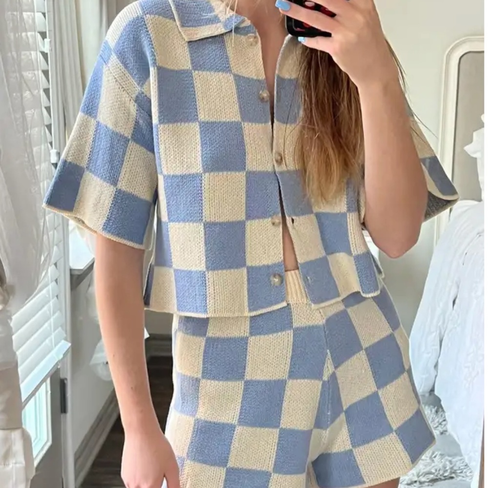 Le lis Paradise Checkered Knit Set